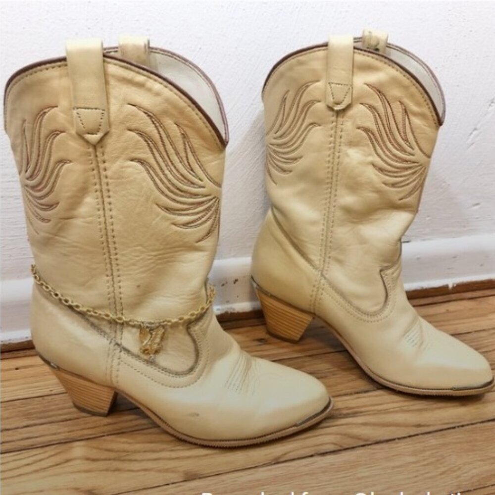 Vintage DINGO Beige Embroidered 2.5” Heeled Cowboy Boots Mid Calf Size 5M